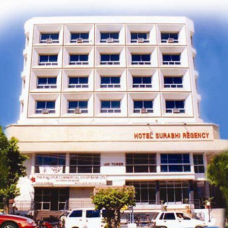 Hotel Surabhi Regency Ананд Экстерьер фото